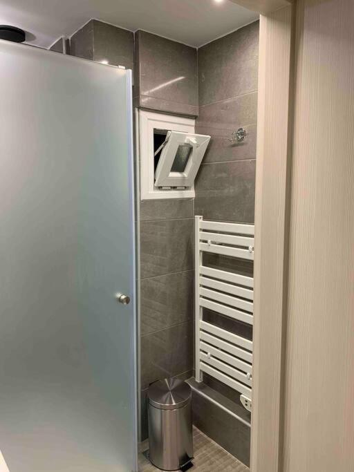 Lux Appartment , 3 Rooms Full Extra , City Center Thessaloniki Exterior foto