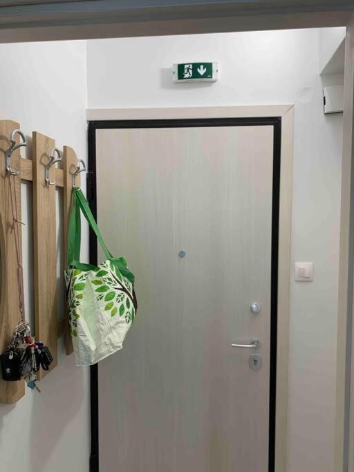 Lux Appartment , 3 Rooms Full Extra , City Center Thessaloniki Exterior foto