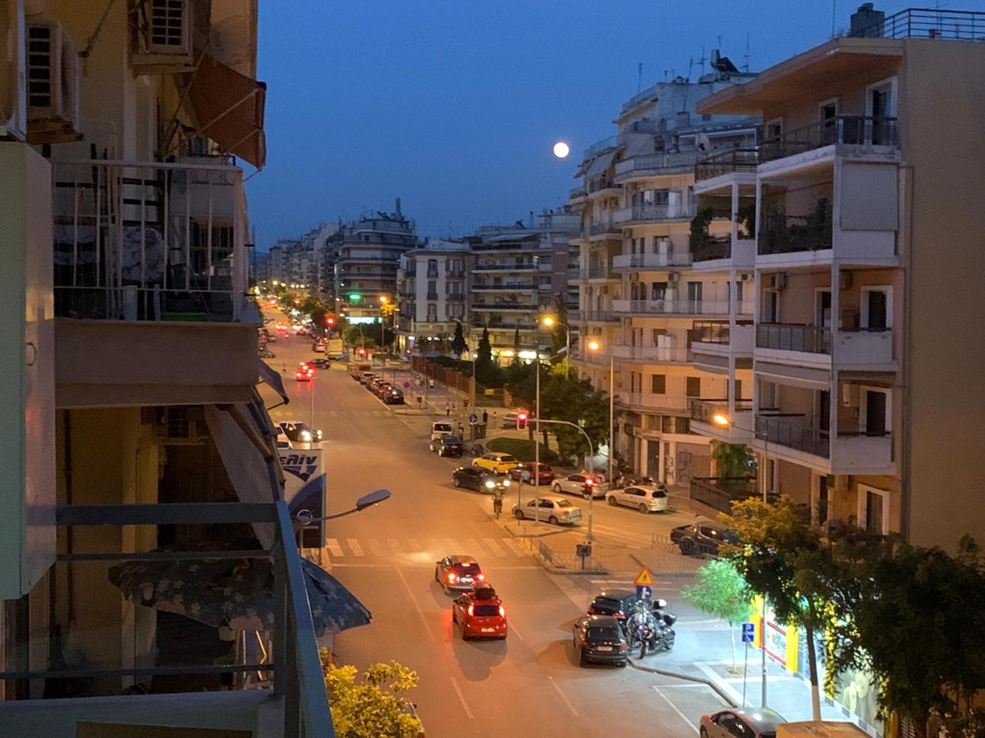 Lux Appartment , 3 Rooms Full Extra , City Center Thessaloniki Exterior foto